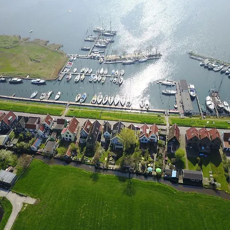 Waterlands Genoegen Bed & Breakfast Amsterdam